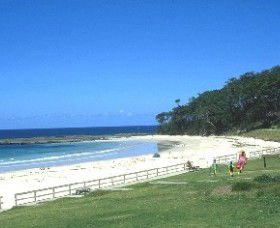 Mollymook Beach - Kawana Tourism 2