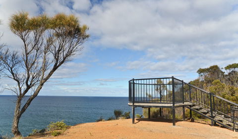 North Head Lookout - Kawana Tourism 0