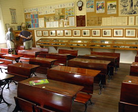 Alumny Creek School Museum And Reserve - Kawana Tourism 0