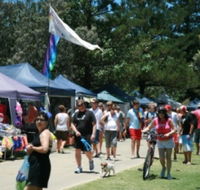 Broadbeach Art and Craft Markets - Kawana Tourism