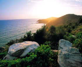 Evans Head Beach - Kawana Tourism 0