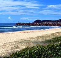 Grants Beach - Kawana Tourism