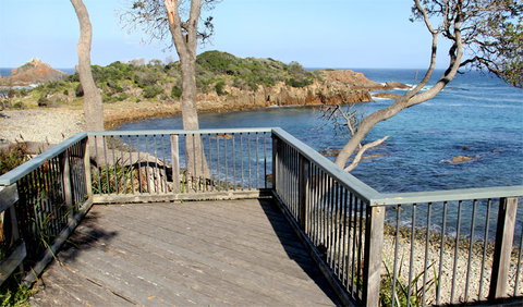 Mimosa Rocks Walking Track - Kawana Tourism 1