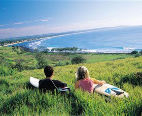 Pat Morton Lookout - Kawana Tourism 0