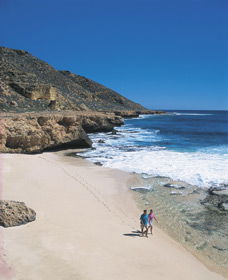 Red Bluff At Quobba Station - Kawana Tourism 1
