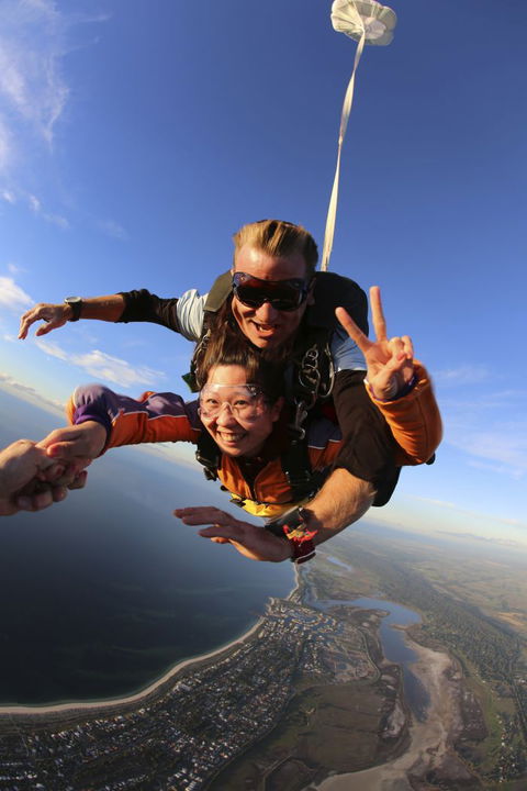 Skydive Geronimo - Kawana Tourism 10