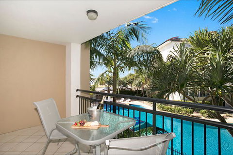 Sandcastles On Broadwater - Kawana Tourism 2