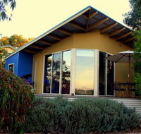South Beach Haven - Kawana Tourism