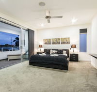 The Grand Broadbeach - Vogue Holiday Homes - Kawana Tourism