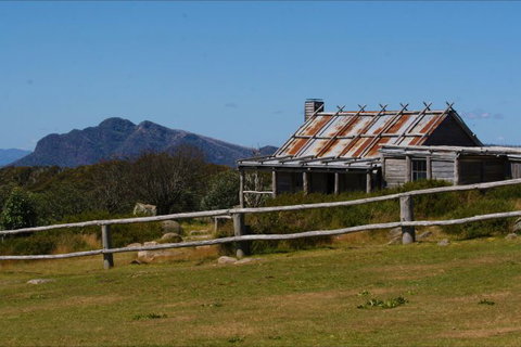 Australis 4WD Adventures - Kawana Tourism 3