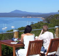 Snug Cove Bed and Breakfast - Kawana Tourism