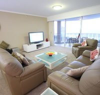 Oscar On Main - Kawana Tourism