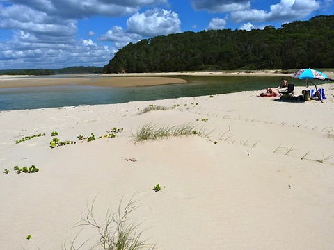 Jagundami Guest Retreat - Kawana Tourism 0