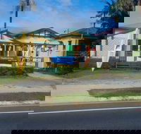 Kayaksnthings - Kawana Tourism