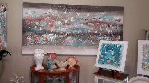 Kaz Art-Whitewash Gallery - Kawana Tourism 3