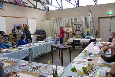 Woolgoolga Art & Craft Gallery - Kawana Tourism 0