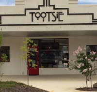 Tootsie Fine Art and Design - Kawana Tourism