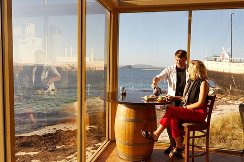 Albany\'s Whale Story - Kawana Tourism 5