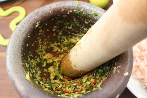 Thai Cooking Class - Kawana Tourism 3
