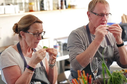 Thai Cooking Class - Kawana Tourism 4