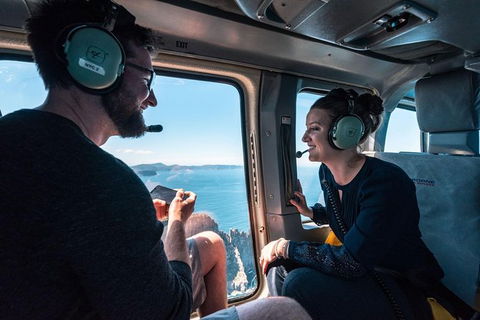 15-Minute Sea Cliffs And Convicts Helicopter Flight From Port Arthur - Kawana Tourism 0