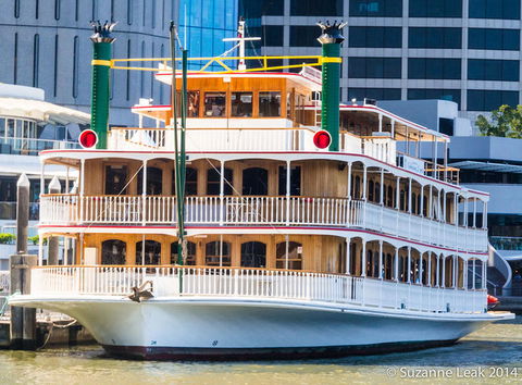 Brisbane River Dinner Cruise - Kawana Tourism 4