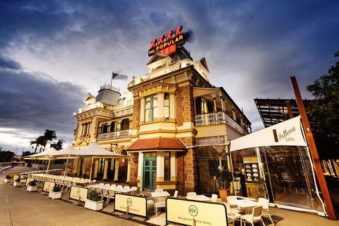 Cruise To Lunch Package - Kawana Tourism 9