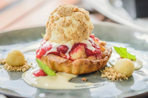 Deluxe Winery Tour To Tamborine Mountain, Includes Gourmet Two Course Lunch - Kawana Tourism 0