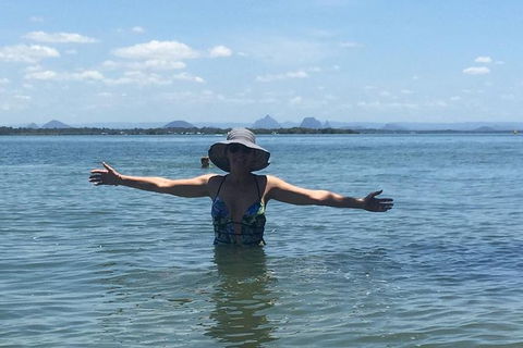 Bribie Island Boat And 4x4 Beach Tour - Kawana Tourism 1