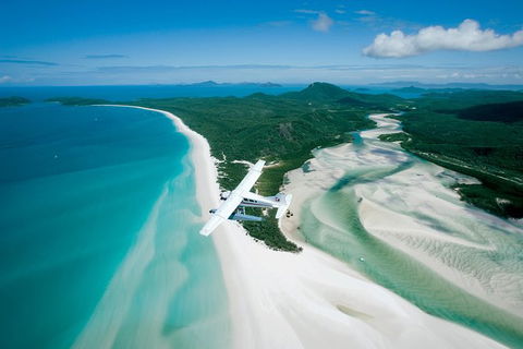 Whitsundays Seaplane Tours - Kawana Tourism 0