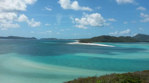 Whitehaven Beach And Hill Inlet Chill And Grill - Kawana Tourism 2