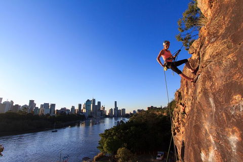 Brisbane Sunset Abseil - Kawana Tourism 1