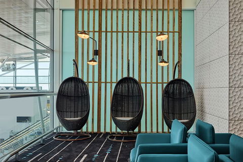 Brisbane Airport International Departure Plaza Premium Lounge - Kawana Tourism 4