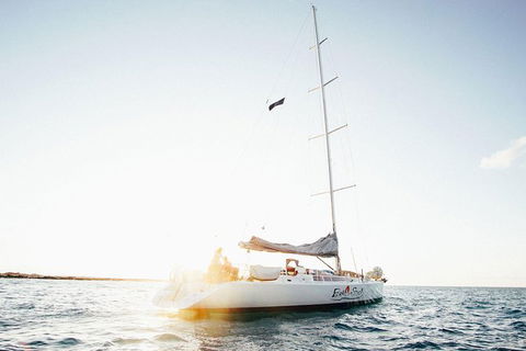Broomstick Whitsundays Maxi Sailing (2 Days, 2 Nights) - Half A Double Bed - Kawana Tourism 0