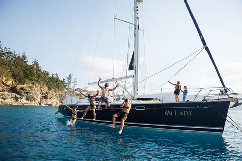 Three Night Cabin Charter MiLady - Kawana Tourism 6