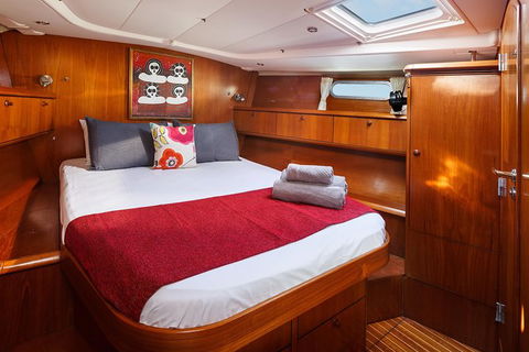 Three Night Cabin Charter MiLady - Kawana Tourism 4