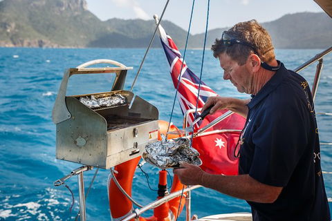 3-Night Whitsundays Private Charter Aboard Cruising Yacht Milady - Kawana Tourism 9