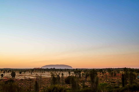 Uluru & Kata Tjuta Sights & Sounds - Kawana Tourism 10