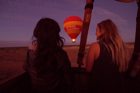 Early Morning Ballooning In Alice Springs - Kawana Tourism 8