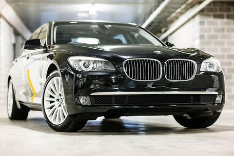 Family Sydney Airport Arrival Transfer - Kawana Tourism 2