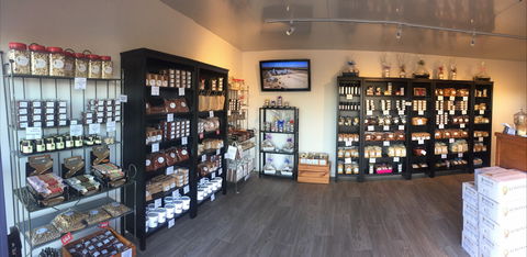 Almondco Almond Hut - Kawana Tourism 1