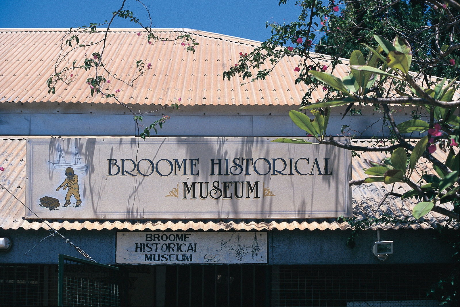  Kawana Tourism