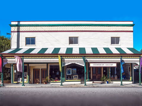 Coldstream Gallery - Kawana Tourism 0