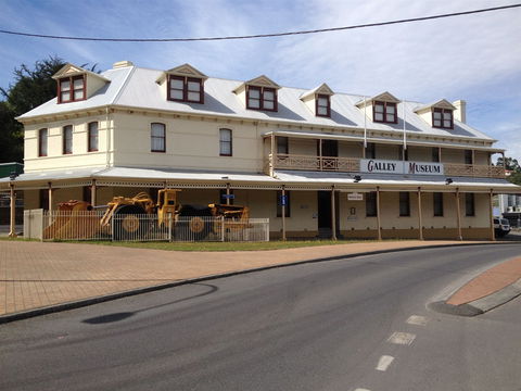 Eric Thomas Galley Museum - Kawana Tourism 0
