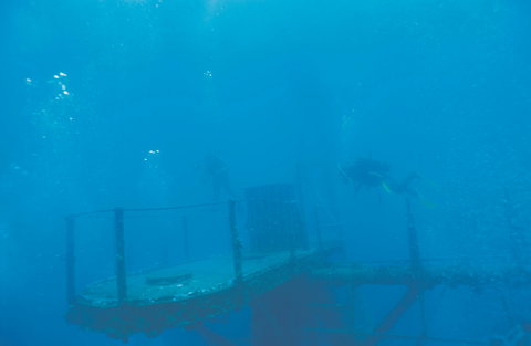 HMAS Perth - Kawana Tourism 0