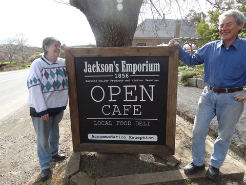 Jackson's Emporium - Kawana Tourism 2