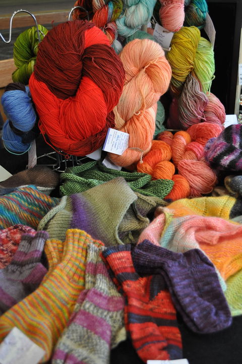 Market In The Mountains, Stanthorpe - Kawana Tourism 0