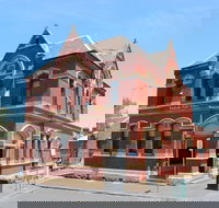 Parkville Heritage Walks - Kawana Tourism