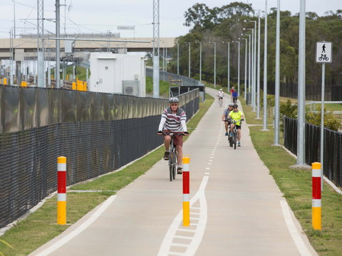 Petrie To Kippa-Ring Shared Pathway - Kawana Tourism 1