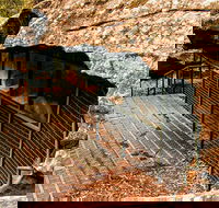 Red Hands Cave Walking Track - Blue Mountains National Park - Kawana Tourism